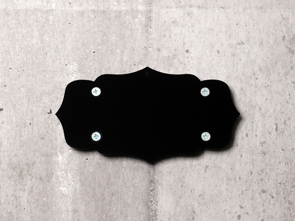 標準のアクリルベース貼付による取付方法