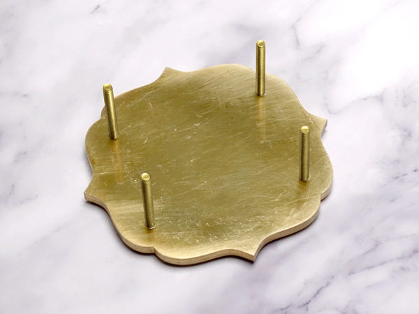 重量対応の裏面ボルト固定による取付方法