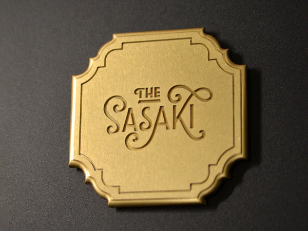 一目で違いが分かる、縁の仕立て。